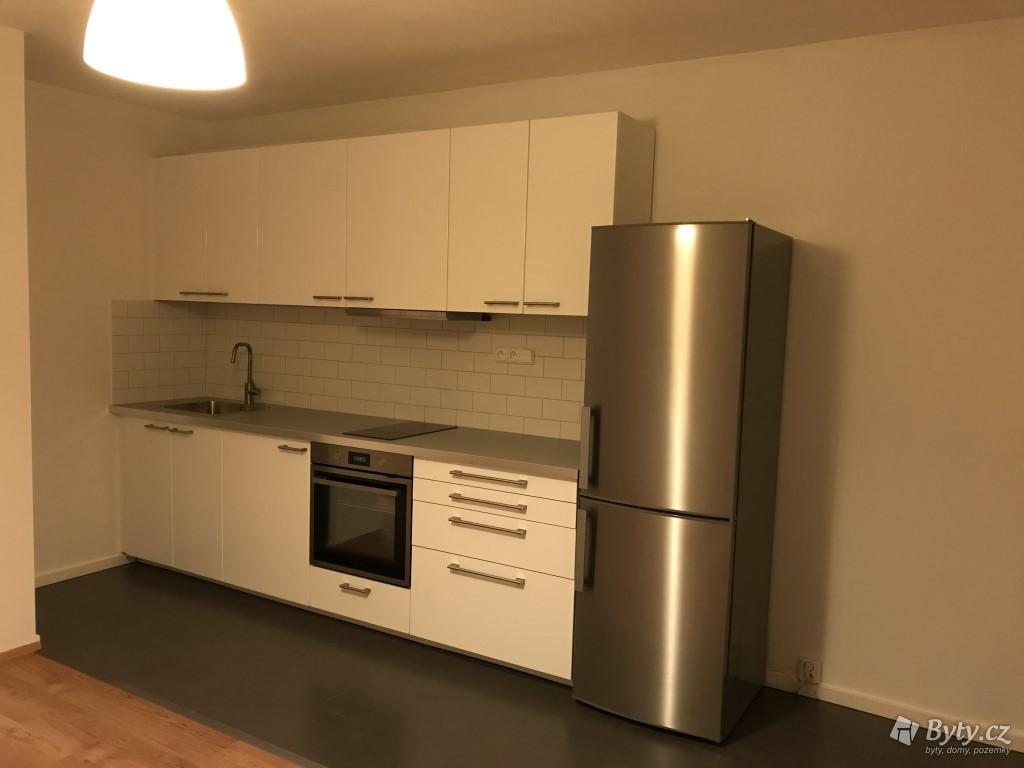 Pronájem bytu 2+kk, Kpt. Stránského · Černý Most