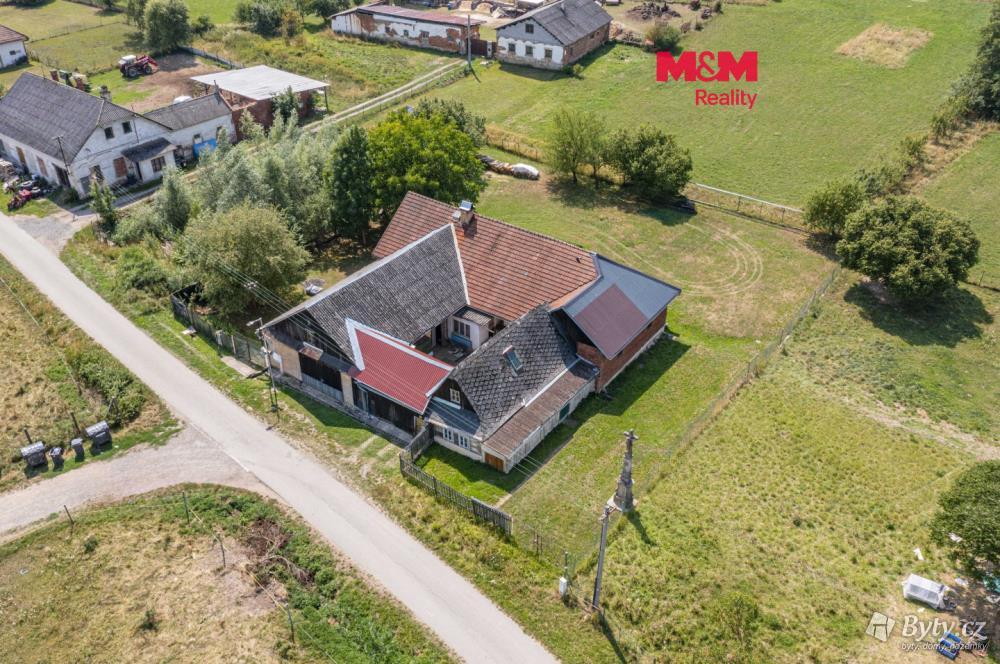 Zemědělská usedlost na prodej, 83m2, Luková, Květná, Květná u Lukové · Luková