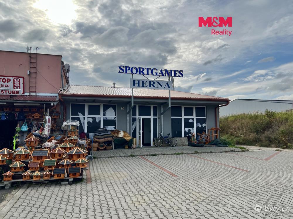 Pronájem komerčního prostoru 160 m², Hora Svatého Šebestiána