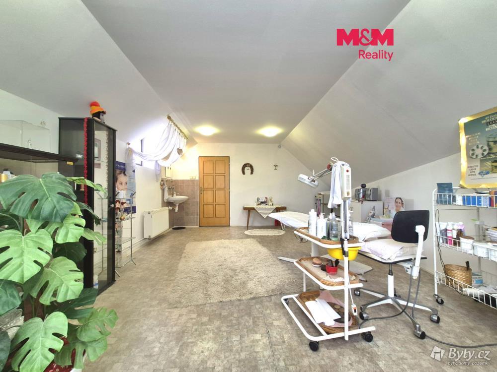 Pronájem komerčního prostoru 39 m², Sedláčkova · Čelákovice