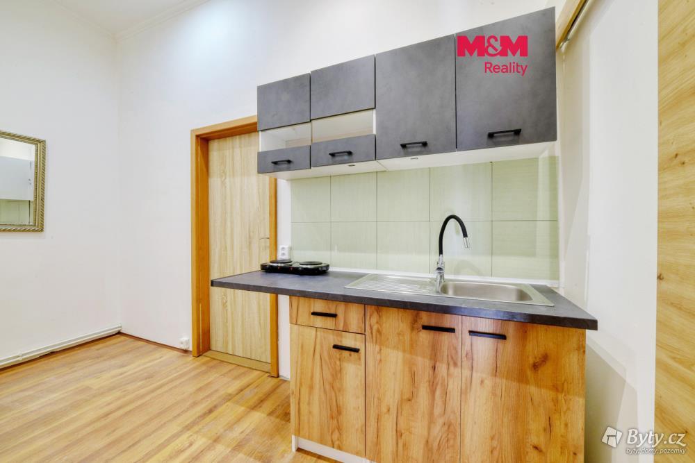 Pronájem bytu 1+kk 30 m², Anglická · Františkovy Lázně