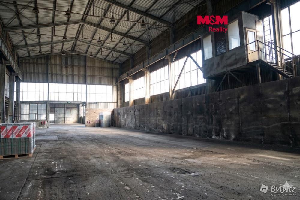 Pronájem komerčního prostoru 850 m², Dolní Žďár u Ostrova · Ostrov