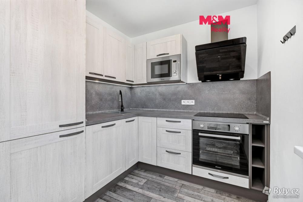 Prodej bytu 3+1 89 m², Višňová