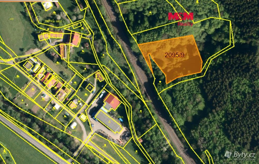 Prodej pozemku 3589 m², Lužná