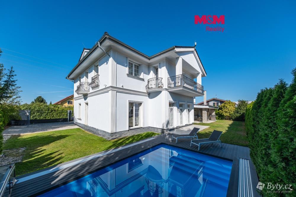 Prodej komerčního prostoru 356 m², U Váhy · Šestajovice u Prahy · Šestajovice