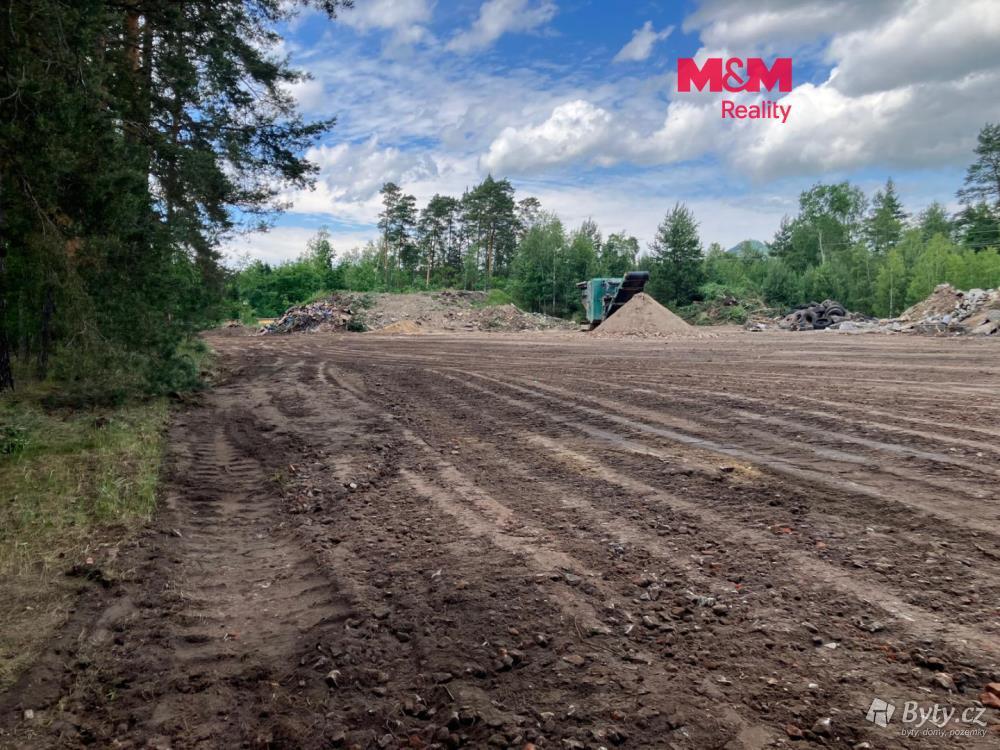 Prodej pozemku 8136 m², Hradčany nad Ploučnicí · Ralsko