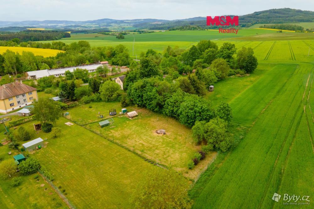 Prodej pozemku 1016 m², Přes · Hostouň
