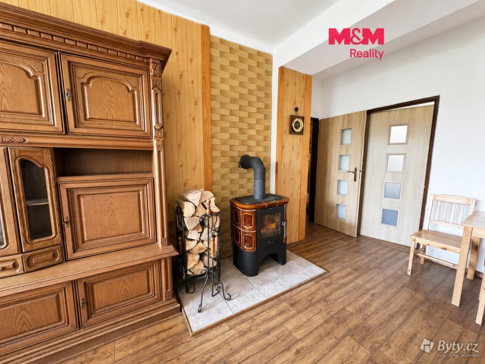 Prodej bytu 2+1 50 m², Dvořáčkova · Kamenický Šenov
