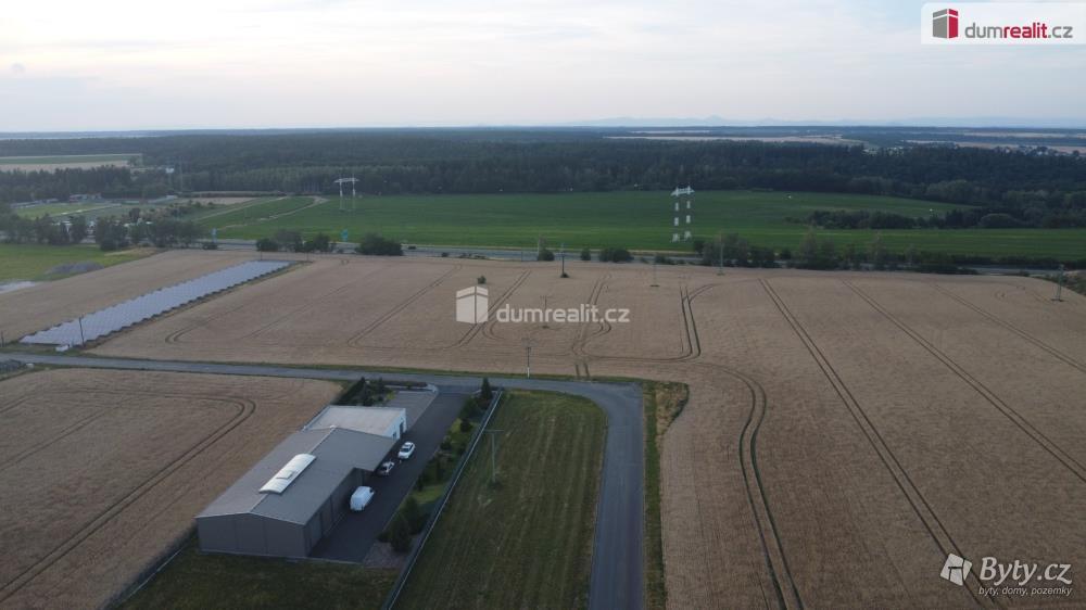 Prodej pozemku 12733 m², Nové Strašecí