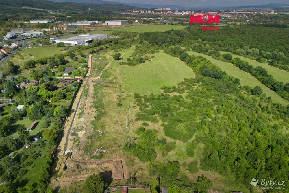 Prodej pozemku 1064 m², Černovice