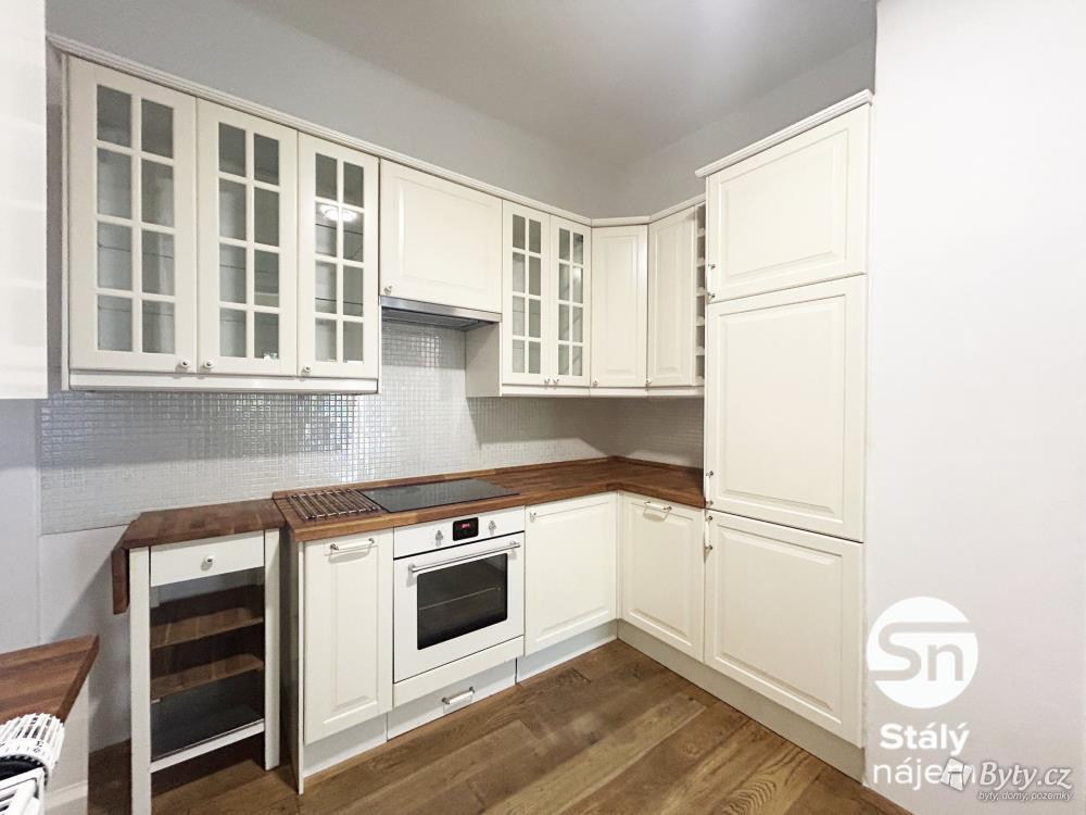 Pronájem bytu 2+kk 59 m², Smíchov