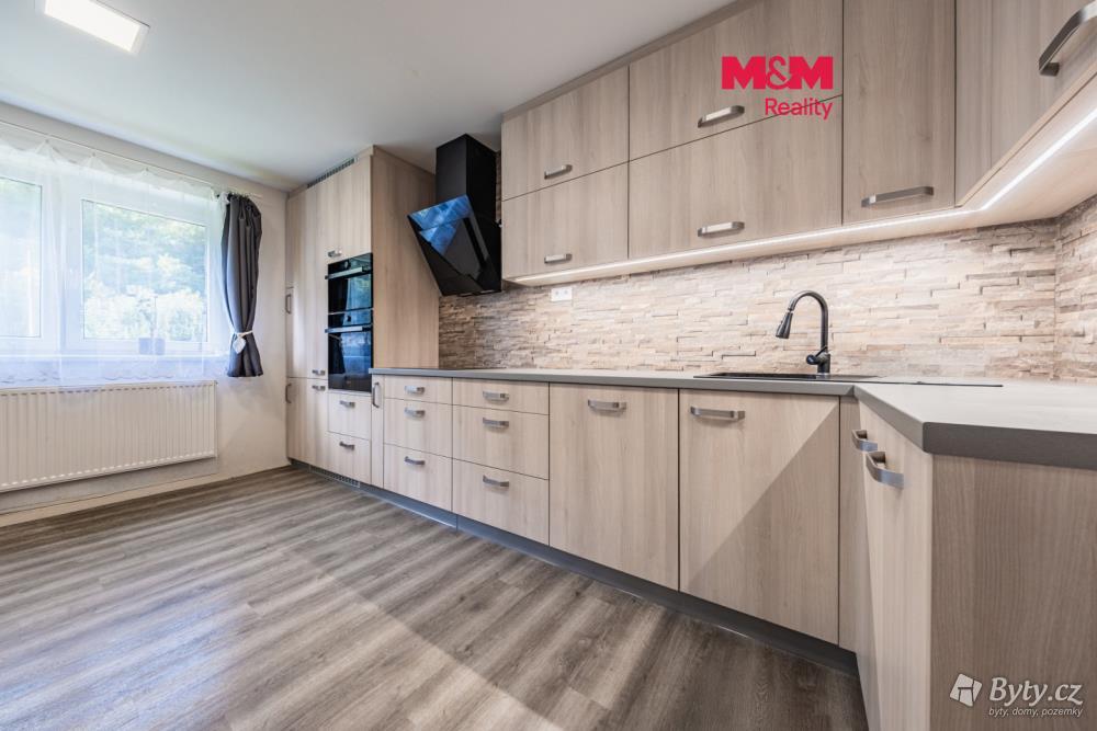 Prodej domu 131 m², Měchenice