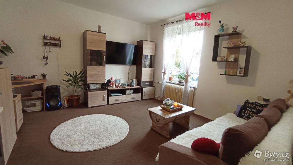 Prodej bytu 3+1 77 m², Vítězslava Nezvala · Most II · Most