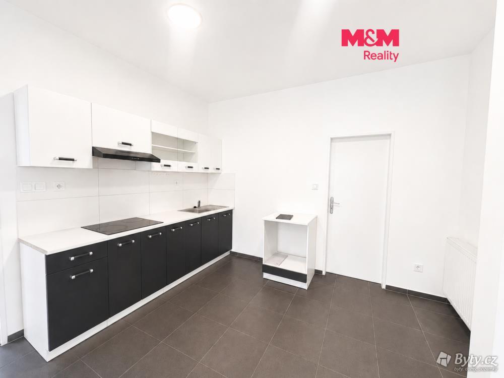Pronájem bytu 2+1 64 m², Leština u Světlé - Štěpánov · okres Havlíčkův Brod